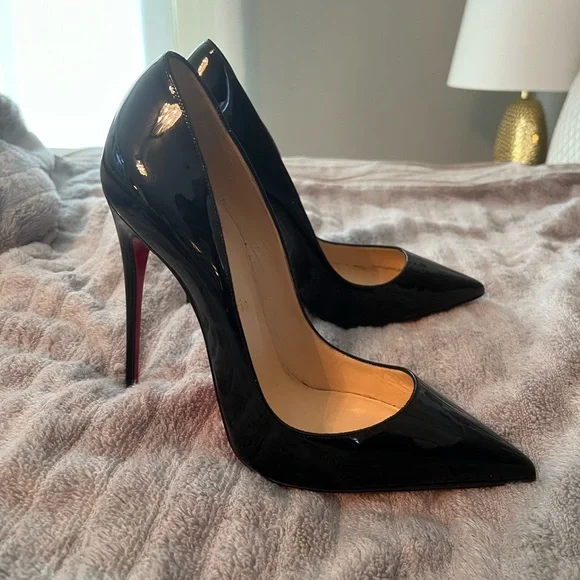 J8391R38 ▽Christian Louboutin クリスチャンルブタン